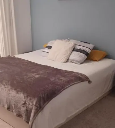 Apartamento Entero De Tres Habitaciones, Cerca De La Playa! Acogedor, Luminoso Y Tranquilo *