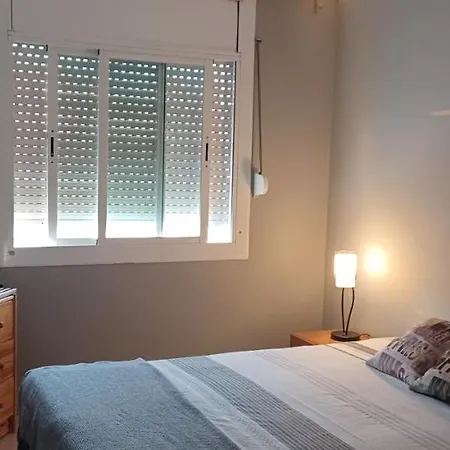 Apartamento Entero De Tres Habitaciones, Cerca De La Playa! Acogedor, Luminoso Y Tranquilo Apartament *
